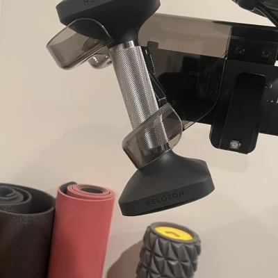 Bộ chuyển đổi tạ vuông Peloton cho Bike+