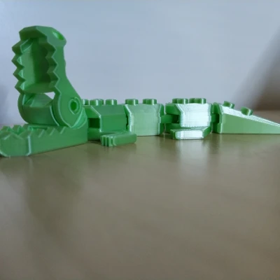 Brick-Flexi-Gator và Flexi-Gator-M81-Remix