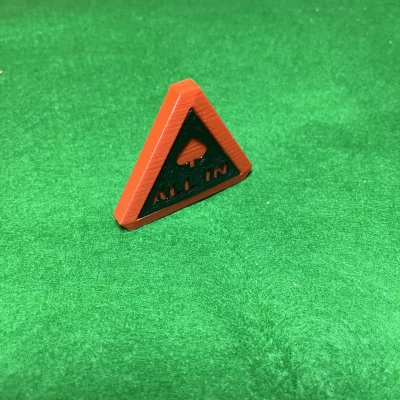 Chip Poker Tam Giác Kiểu "All-in"