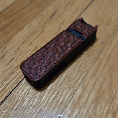 Giá đỡ điện thoại dạng móc chìa khóa Helldivers 2