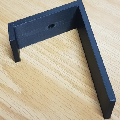 Giá đỡ loa đơn giản cho TV