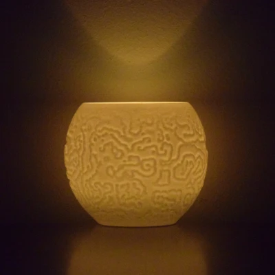 Giá Đỡ Nến Alluvial Crush (Họa Tiết Phản Ứng-Khuếch Tán Xoắn Ốc)