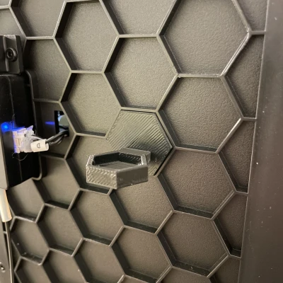 Giá đỡ phích cắm máy sấy filament - Creality K1