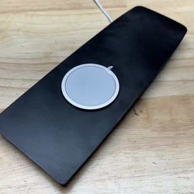 Giá Đỡ Sạc MagSafe Hộc Console Xe BMW 3 Series