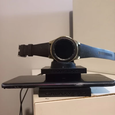 Giá đỡ Samsung Galaxy s10 5g - Điện thoại và Đồng hồ