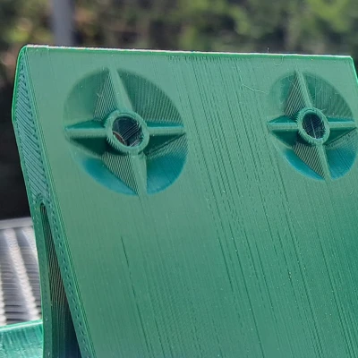 Giá treo dụng cụ làm vườn kiểu xẻng