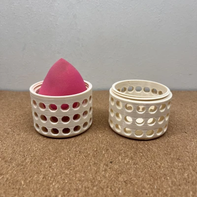 Hộp Đựng Bông Mút Trang Điểm Có Ren Vặn