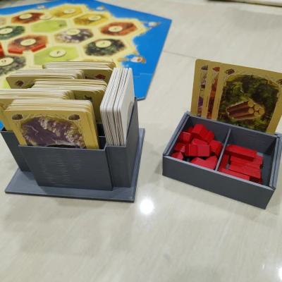 Kệ Đựng Thẻ Board Game