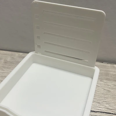 Kệ giữ giấy Post-it