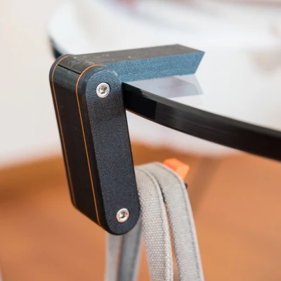 Móc treo túi xách gập gọn tiện lợi