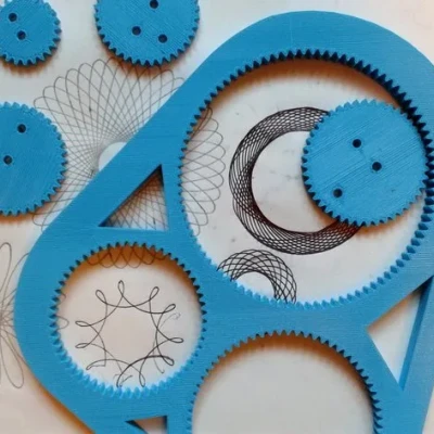 Spirograph với các bánh răng lớn và cạnh tròn