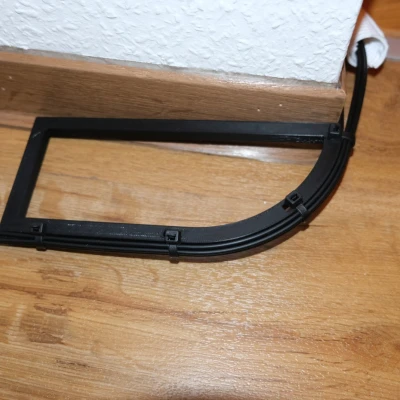 Bảo vệ cáp mạng sợi quang để đặt xung quanh các góc