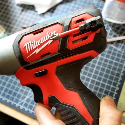 Người giữ bit từ tính cho trình điều khiển Milwaukee M12