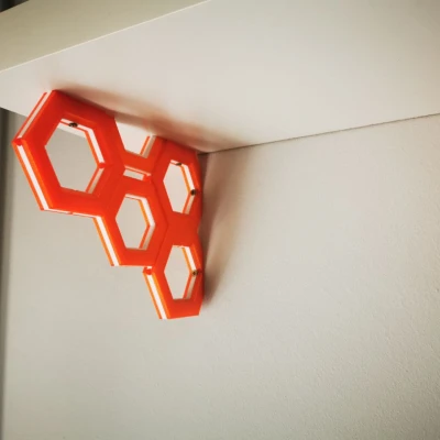 Khung kệ hình lục giác