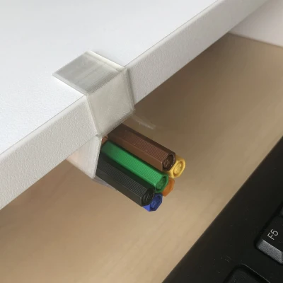 Chủ sở hữu đánh dấu dưới kệ