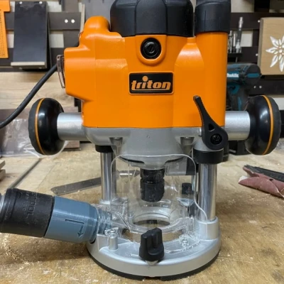 Bộ điều hợp Festool Cleantec cho bộ định tuyến Triton Jof001