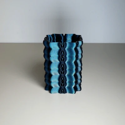 Bút chì nồi hạnh nhân