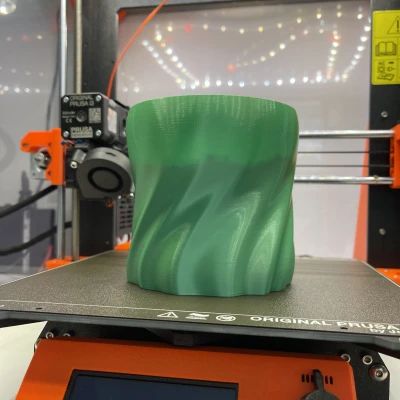 Lộn ngược kệ và nồi