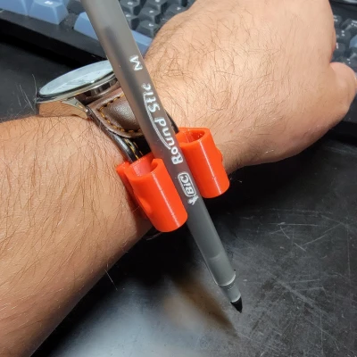 Người giữ bút của anh hùng trái tim xanh