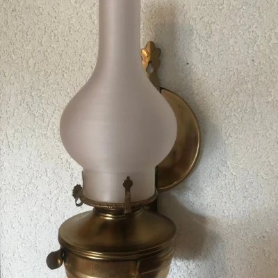 Trang trí thủy tinh đèn dầu