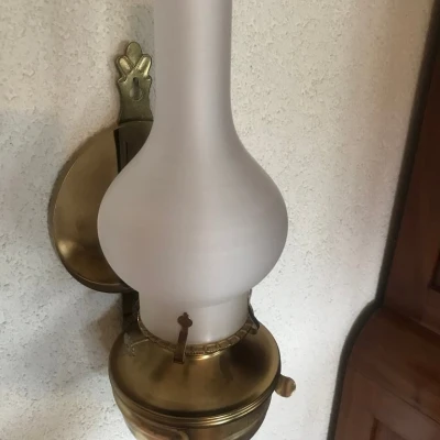 Trang trí thủy tinh đèn dầu