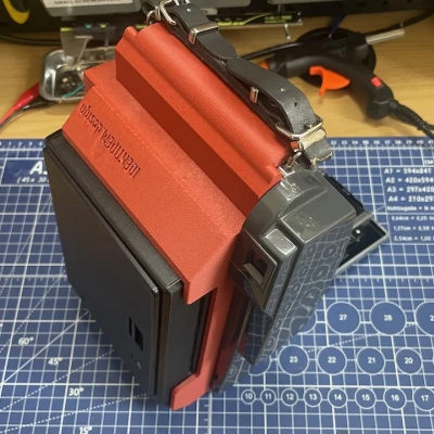 Polaroid Pathfinder 110B Chuyển đổi lomografrok - Phiên bản sang trọng