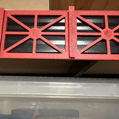 Giá đỡ kệ kệ 3x/giữ nhãn kệ 3x