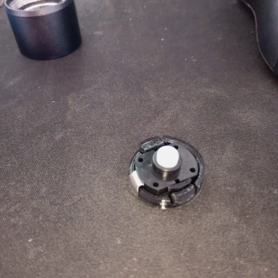 Đèn pin F1 Beebest 18650 - 22650 phù hợp với pin sạc với giá đỡ công tắc mới