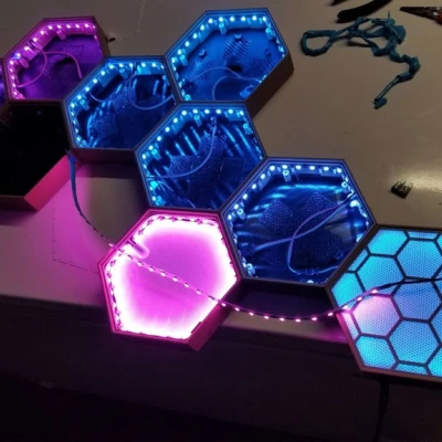 Đúng, nó là một hexled khác - bảng điều khiển nanoleaf! (với tệp bước)