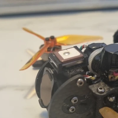 Người giữ GPS GM10 Nano cho AOS 3.5