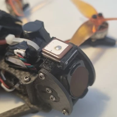 Người giữ GPS GM10 Nano cho AOS 3.5