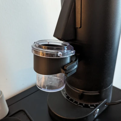 Giá đỡ cốc DF64P