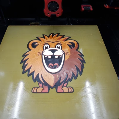 Hueforge: Sư tử hạnh phúc