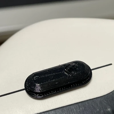 TPU grommet cho định tuyến cáp bên trong trên khung xe đạp Cannondale.