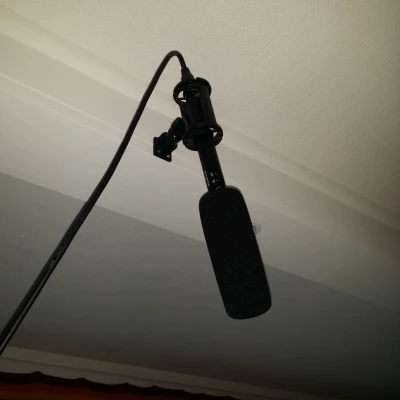 Giá đỡ lạnh gắn kết cho camera với hai ốc vít