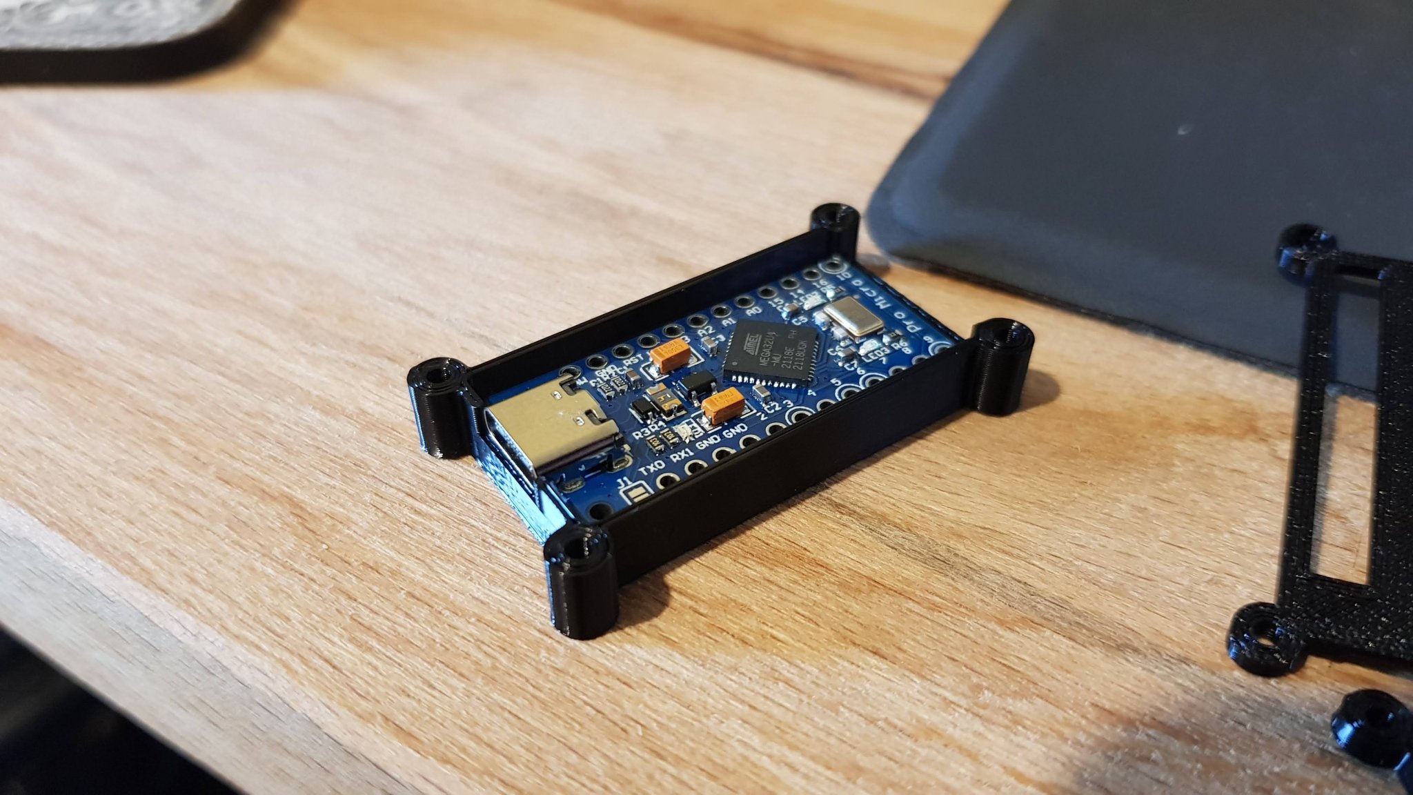 Vỏ Arduino Pro Micro USB-C với thiết kế đơn giản