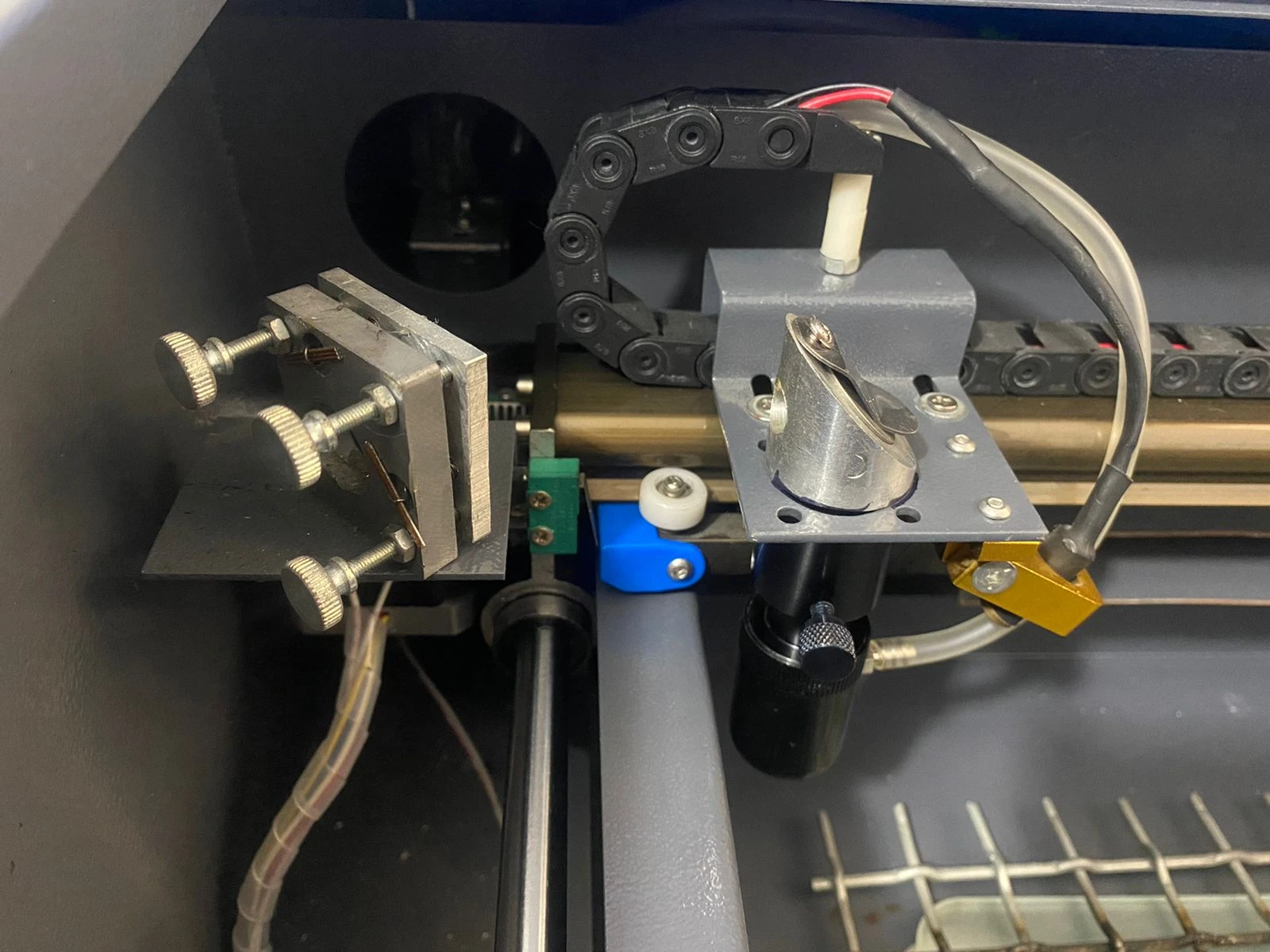 Đầu dừng mở rộng trục X cho máy khắc laser K40