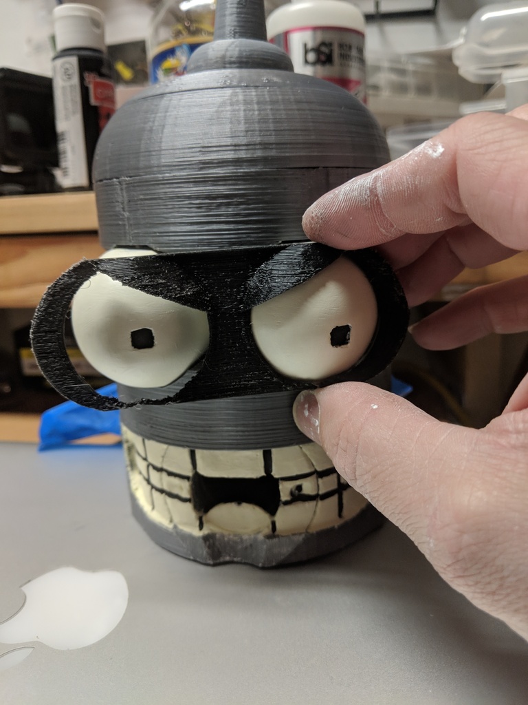 Mở nắp chai Bender trong Futurama bằng mô hình 3D