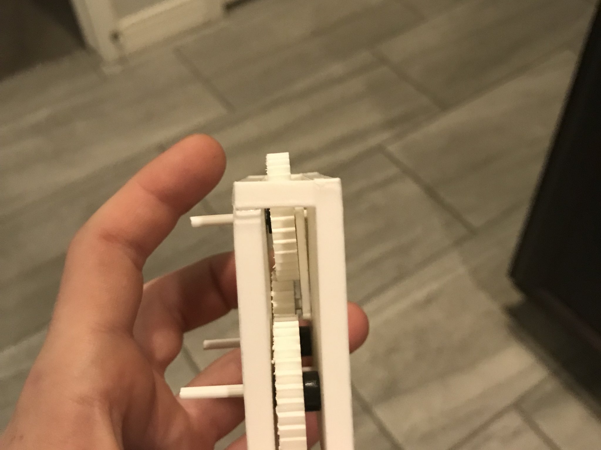 Bánh răng đơn hướng với thiết kế phân chia