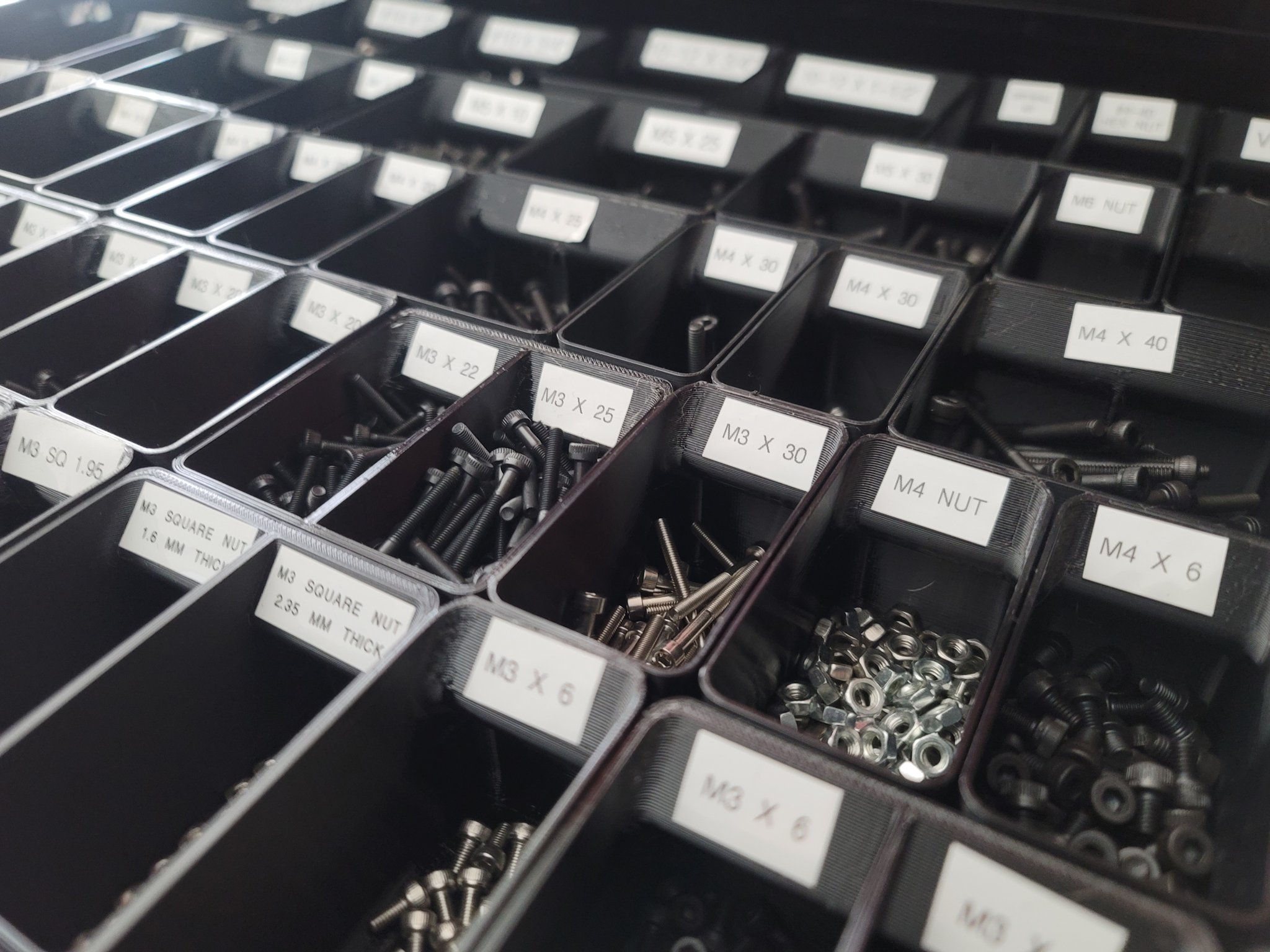 Hộp tổ chức đồ nghề cho ngăn kéo dụng cụ