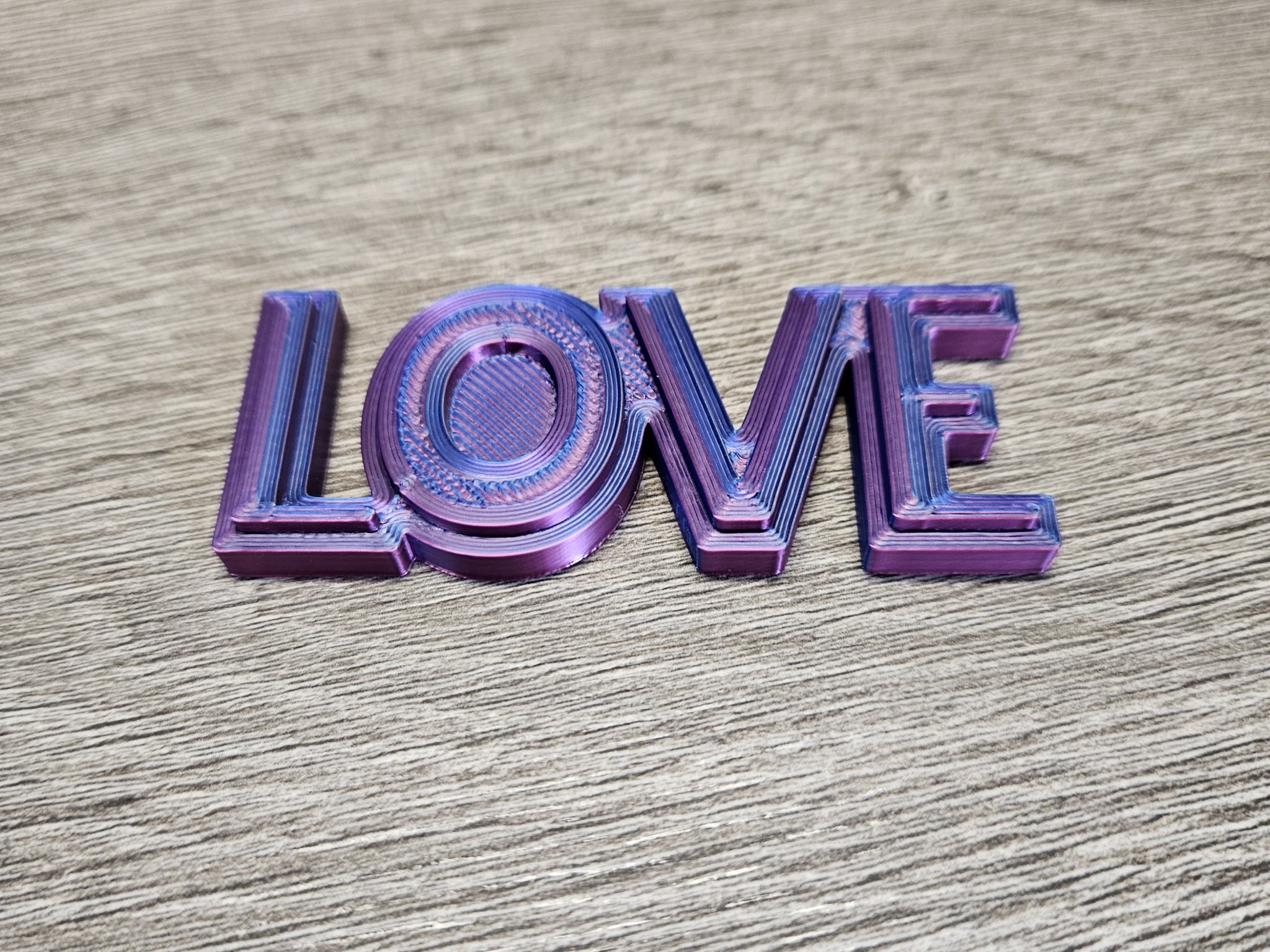 Nam châm tủ lạnh 3D hình chữ "LOVE" phong cách hiện đại