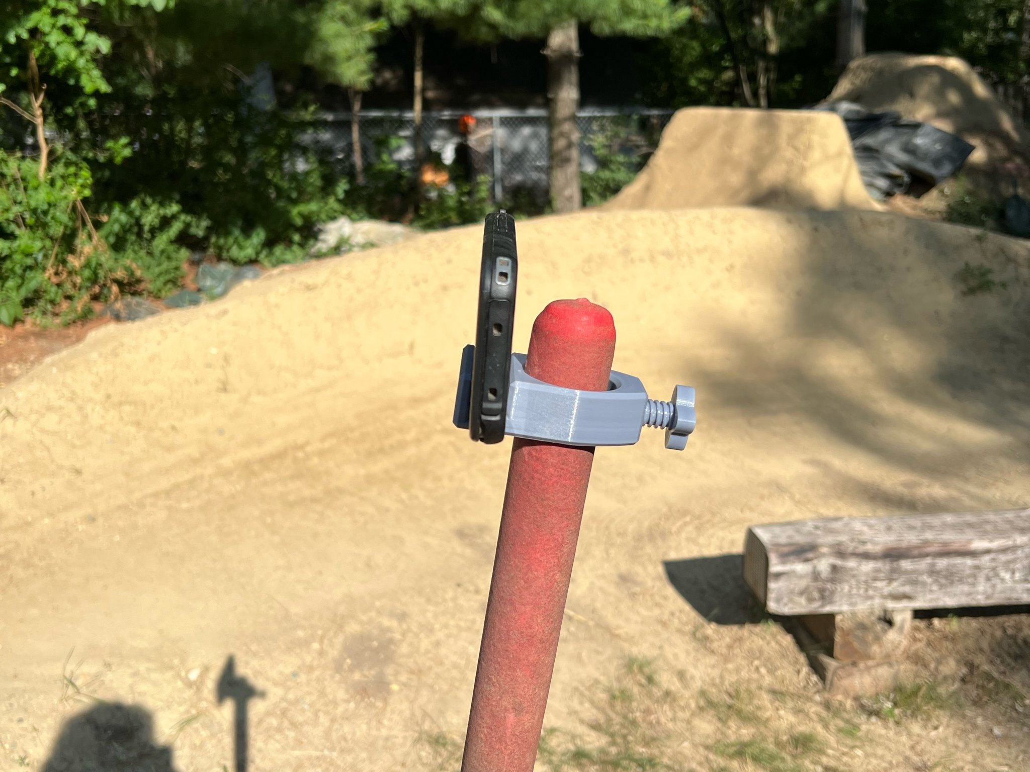 Giá đỡ điện thoại kiểu xẻng cho xe đạp thể thao