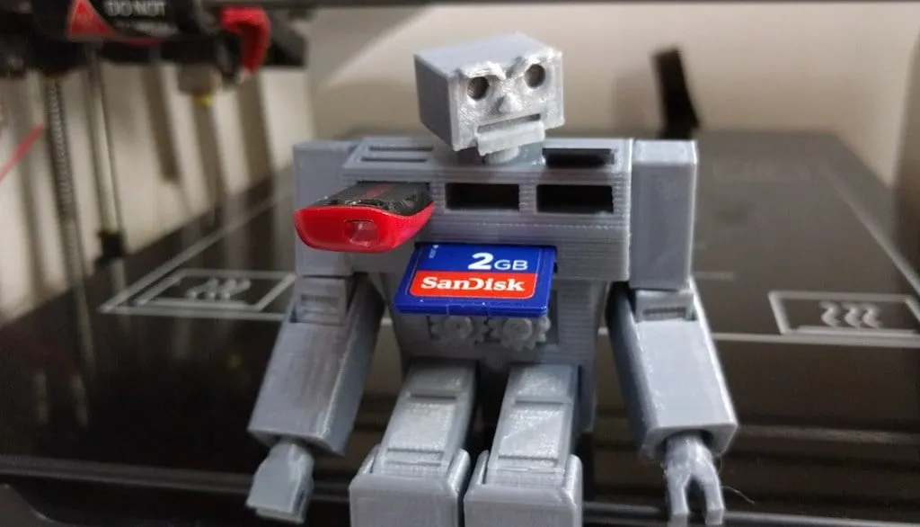 Giá đỡ thiết bị lưu trữ robot với khớp nối linh hoạt