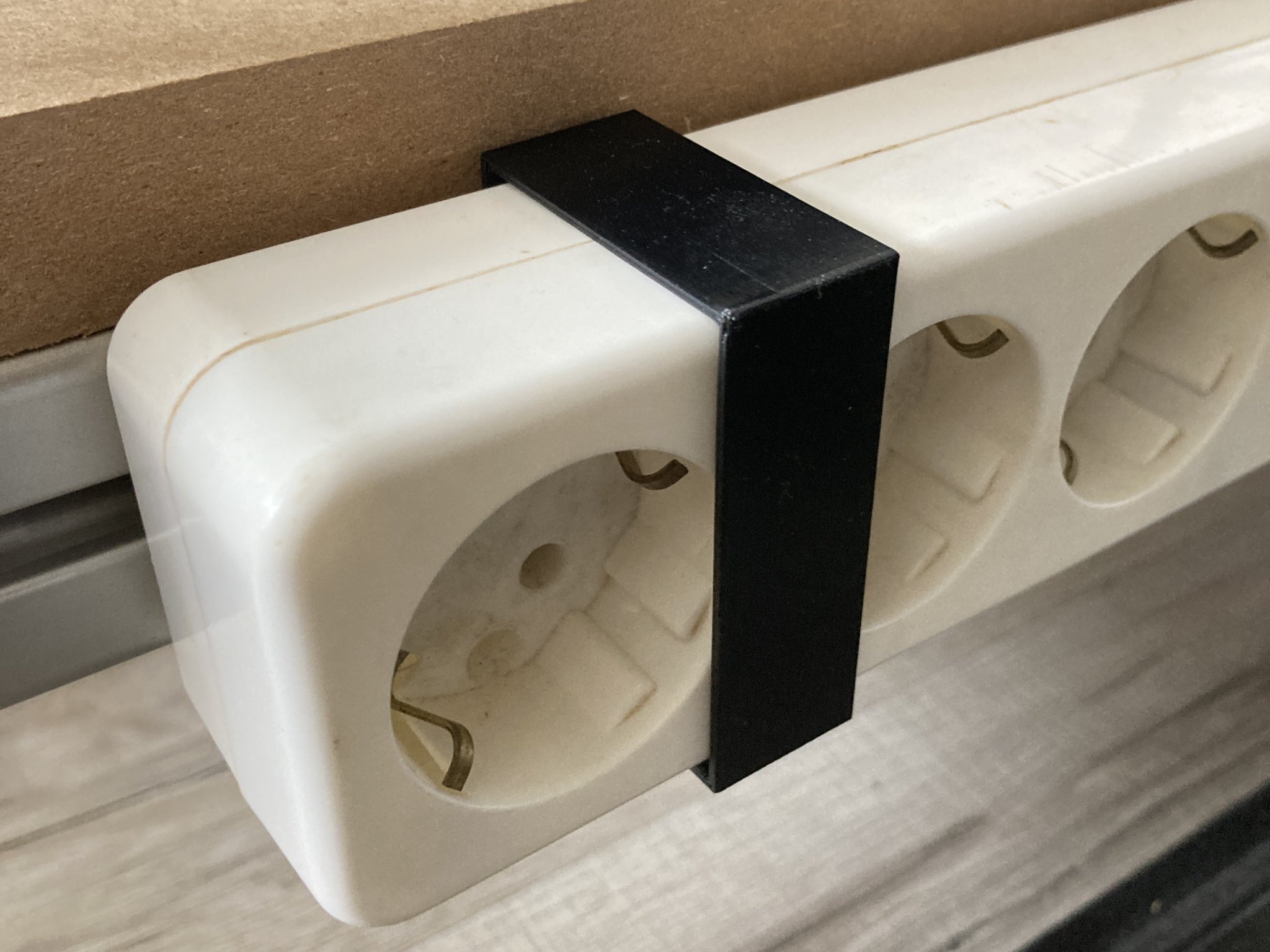 Giá đỡ ổ cắm Halter cho thanh 8mm