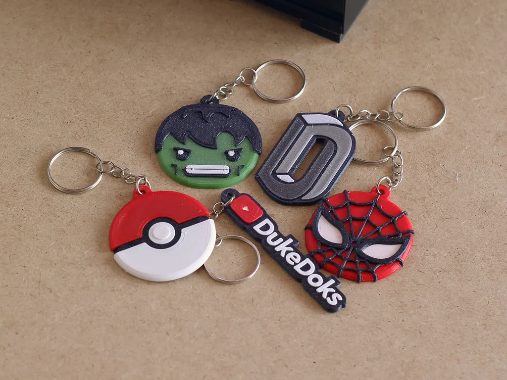 Móc khóa Pokemon nhiều màu sắc