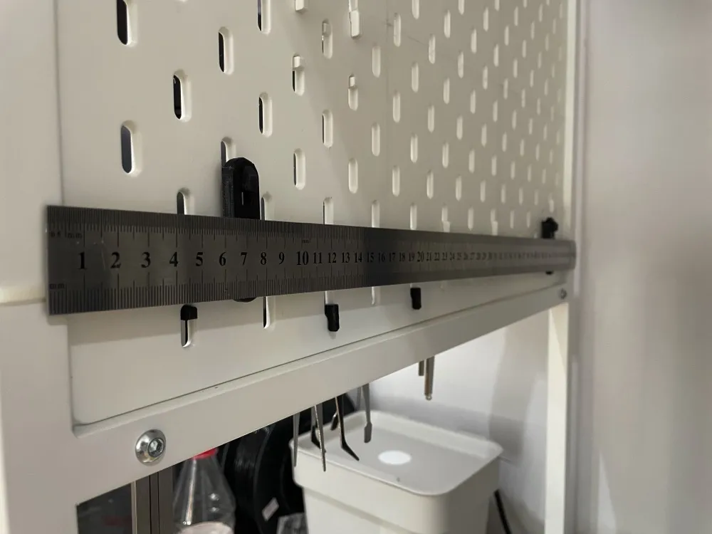 Giá đỡ thước kẻ từ tính cho Skadis