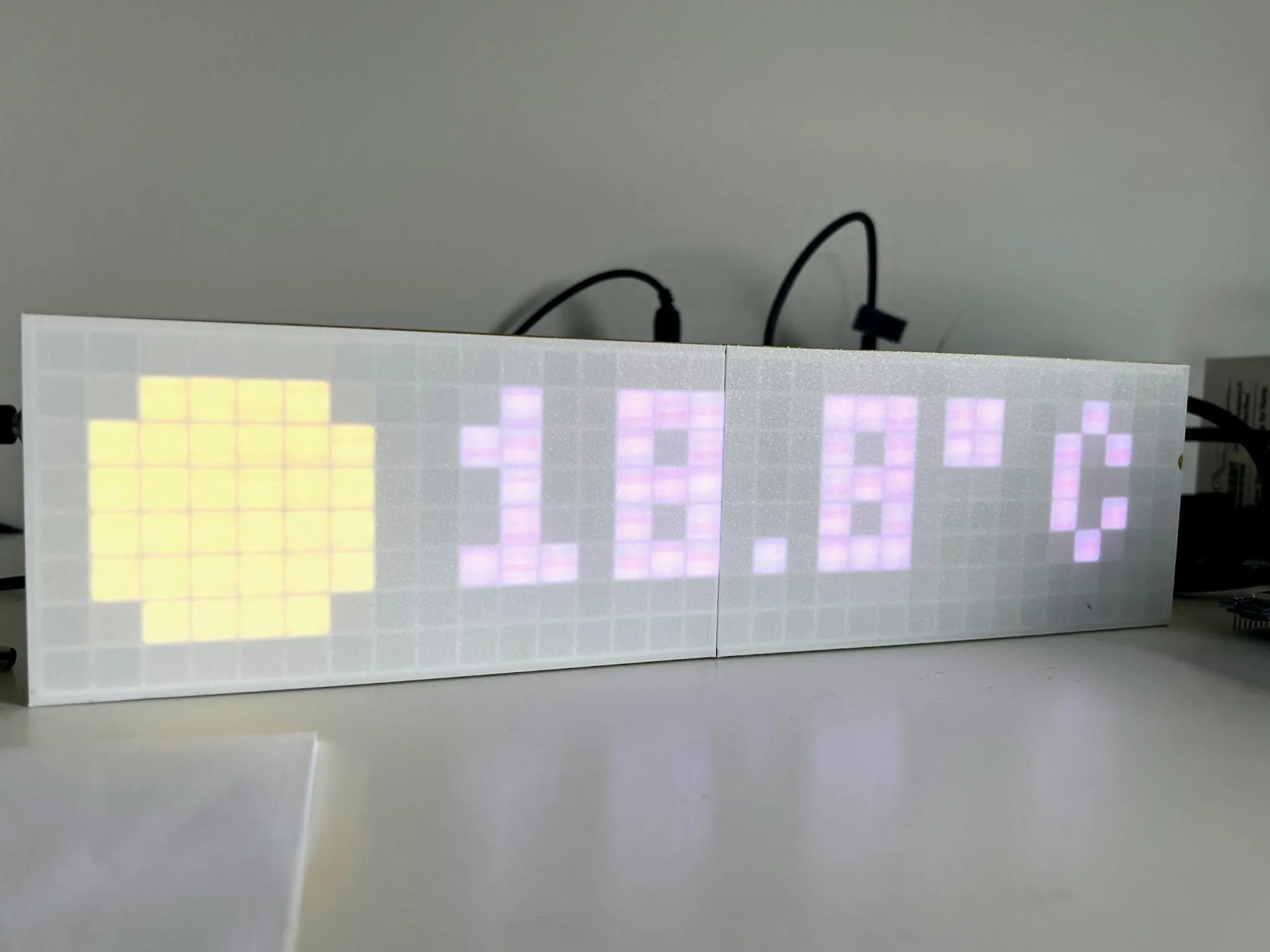 Vỏ đèn LED ma trận 8x32 cho hiển thị trạng thái