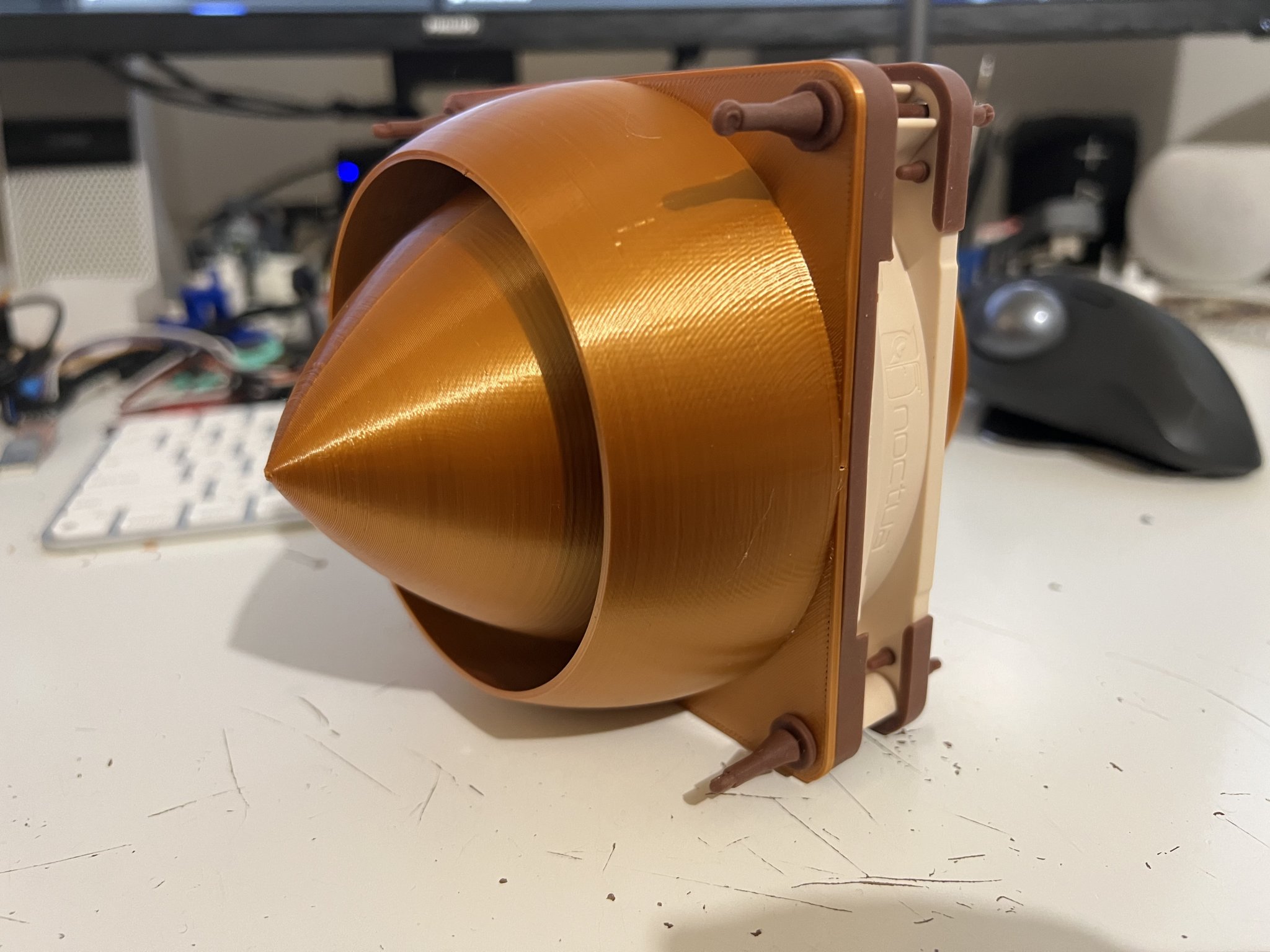 Turbine Noctua A12x25 trong cuộc thi Fan Show Down