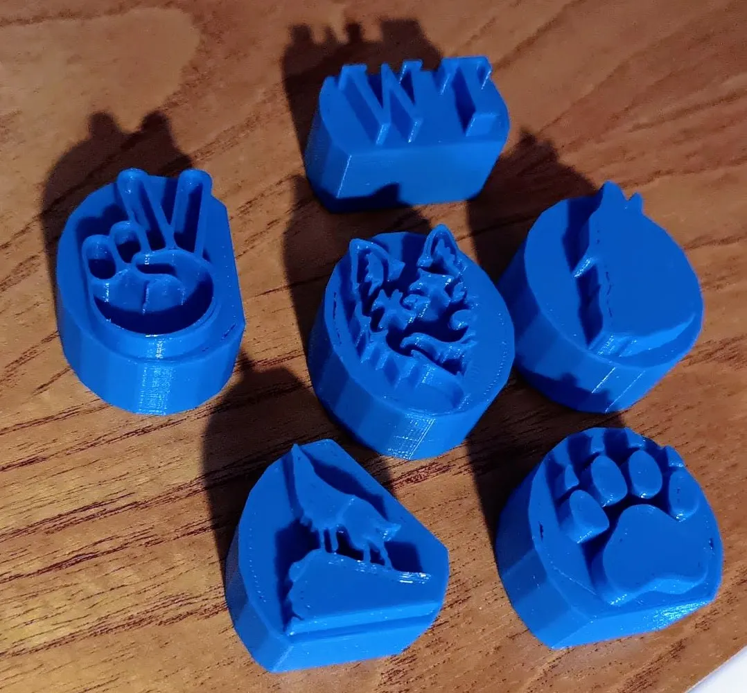 Con dấu đất sét cho bột nặn với biểu tượng của Cub Scout