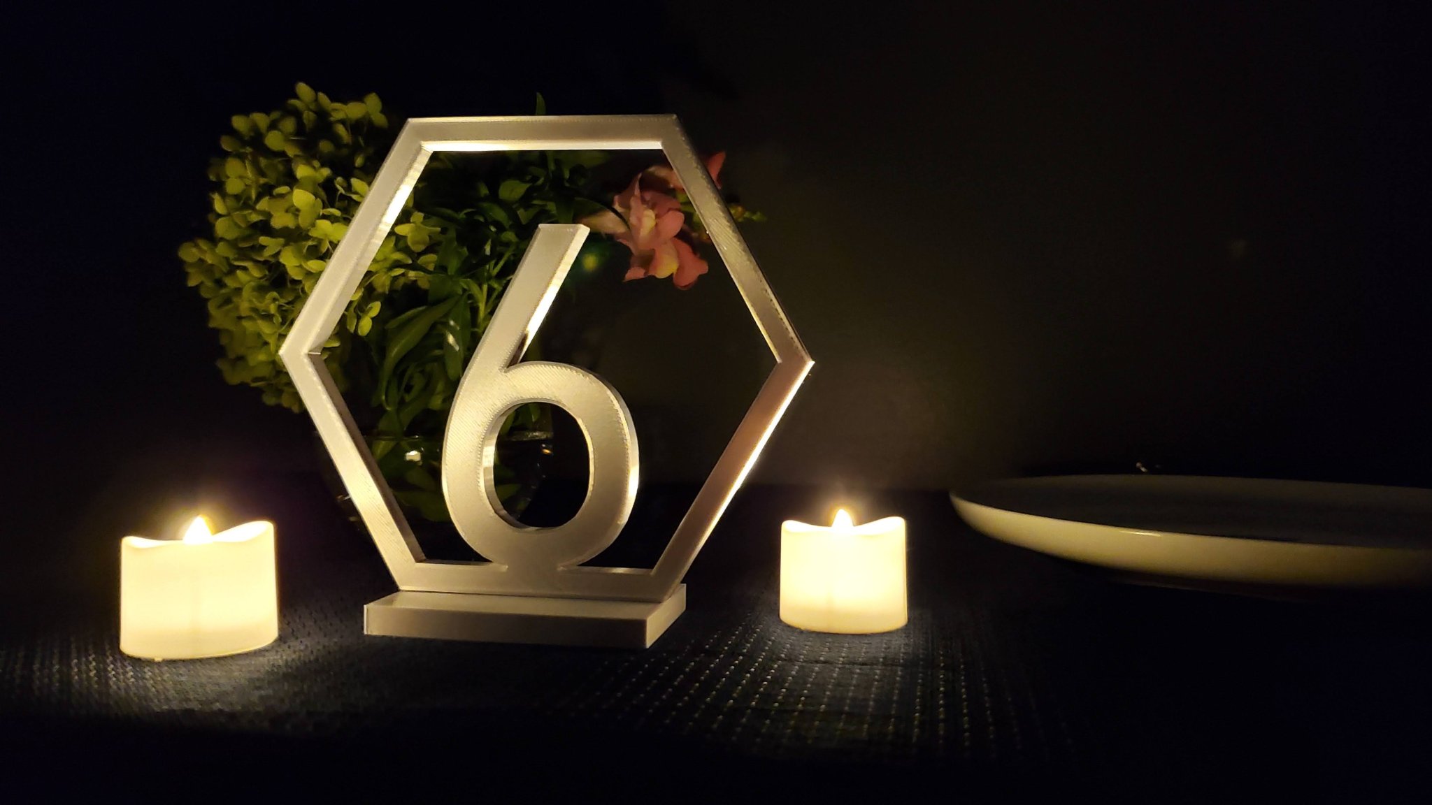 Số bàn hình lục giác cho đám cưới và sự kiện